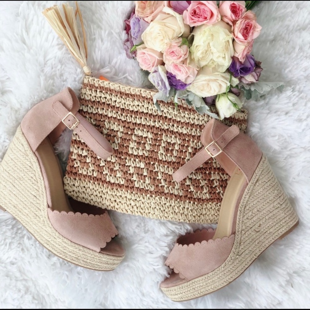 Dusty Mauve Scalloped Espadrille Wedges